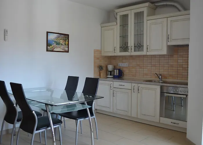 アパート Buljan バスカ